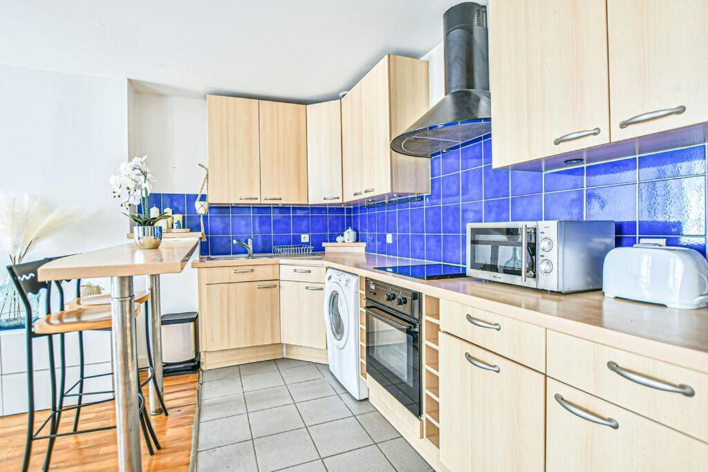 Bright Parisian Flat - Marais Apartment Ngoại thất bức ảnh