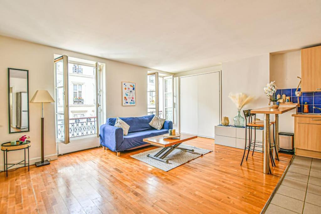 Bright Parisian Flat - Marais Apartment Ngoại thất bức ảnh