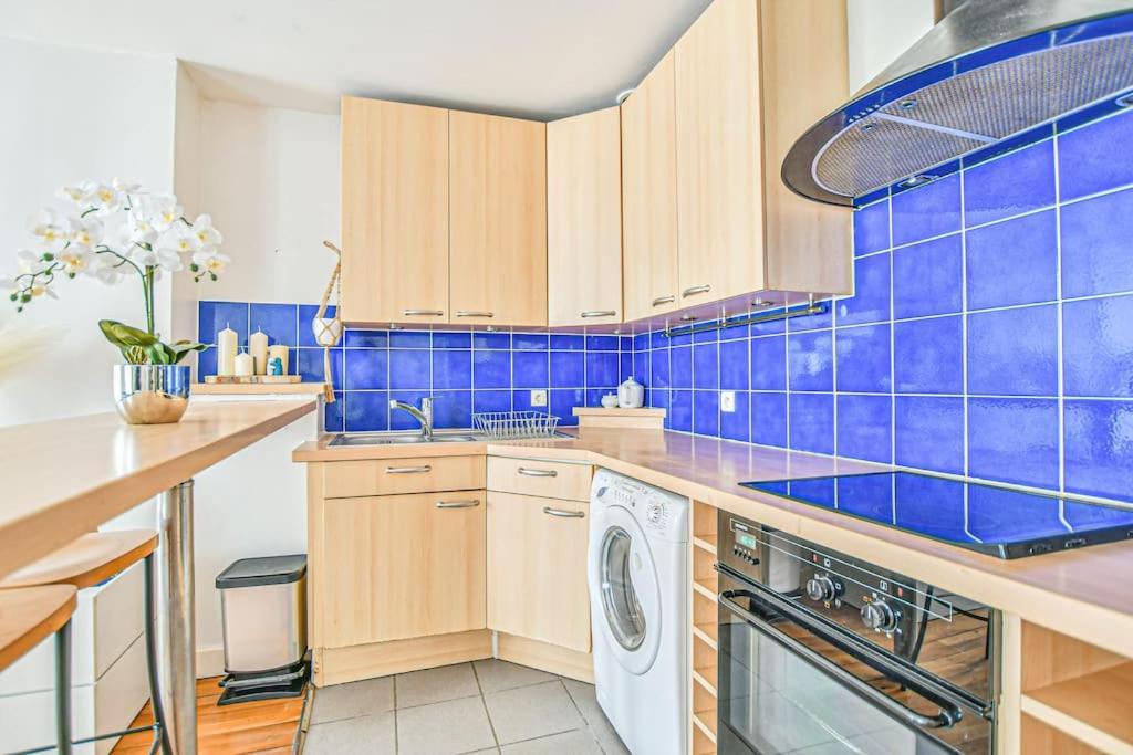 Bright Parisian Flat - Marais Apartment Ngoại thất bức ảnh
